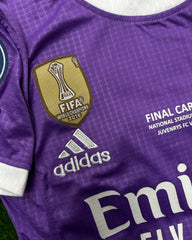 Real Madrid Away Kids Shirt 2016/17
