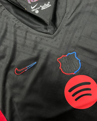 Barcelona Away Kids Kit 24/25