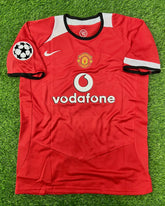 Manchester United Home Shirt 2005/06